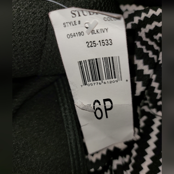 NWT Studio One New York Women's 6P Dress Sleeveless Black White A-Line. - Picture 4 of 4